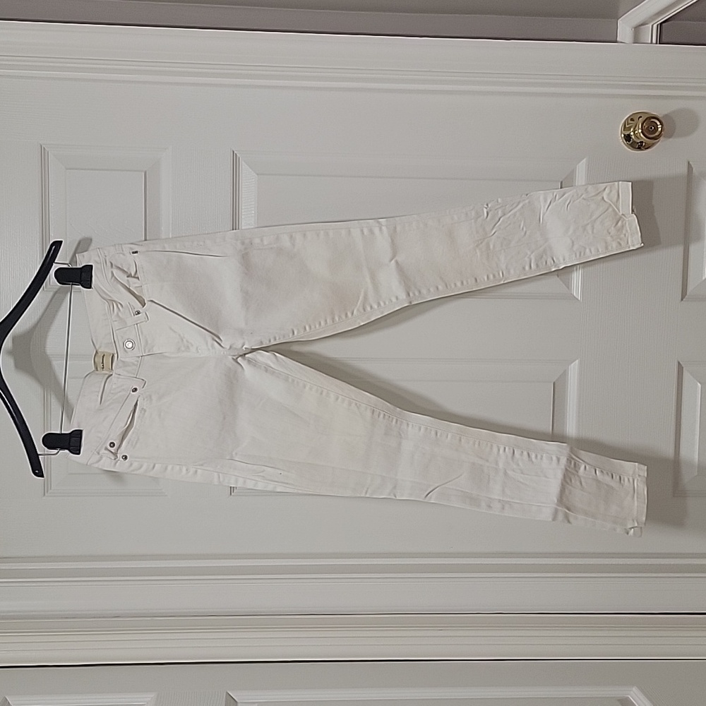 G.H. Bass & Co. 2 white skinny denim